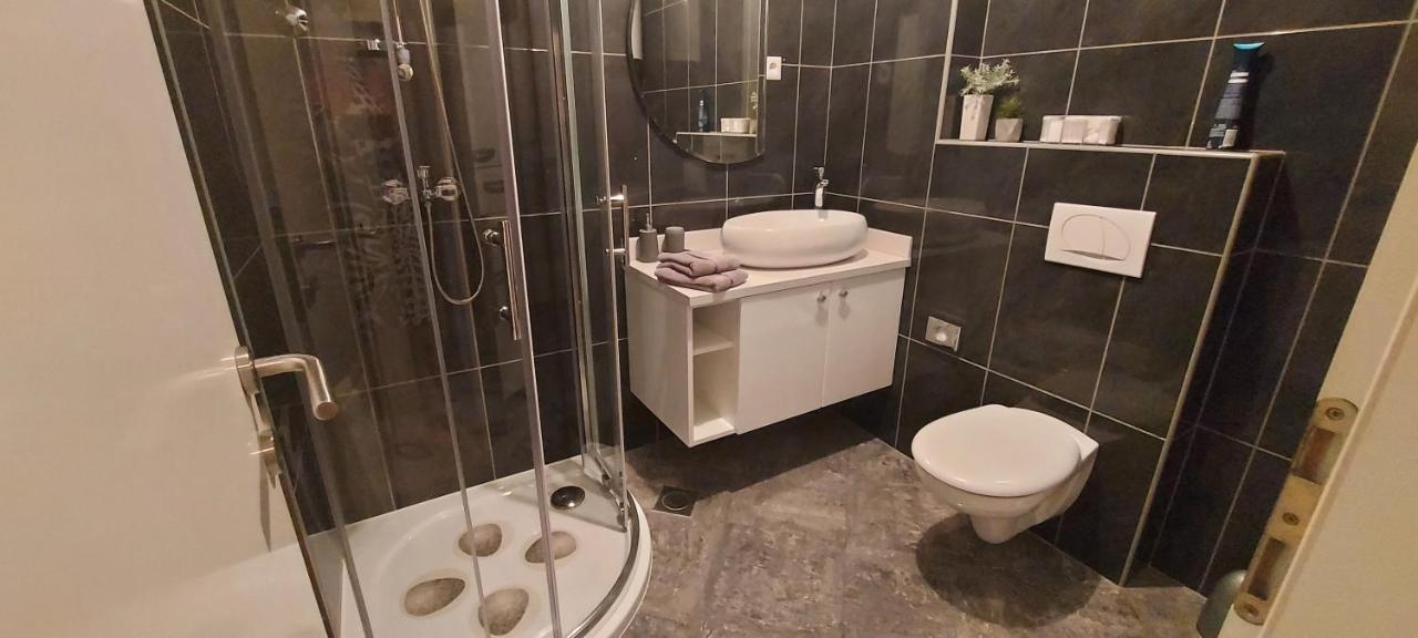Apartment Tin Каштела Экстерьер фото