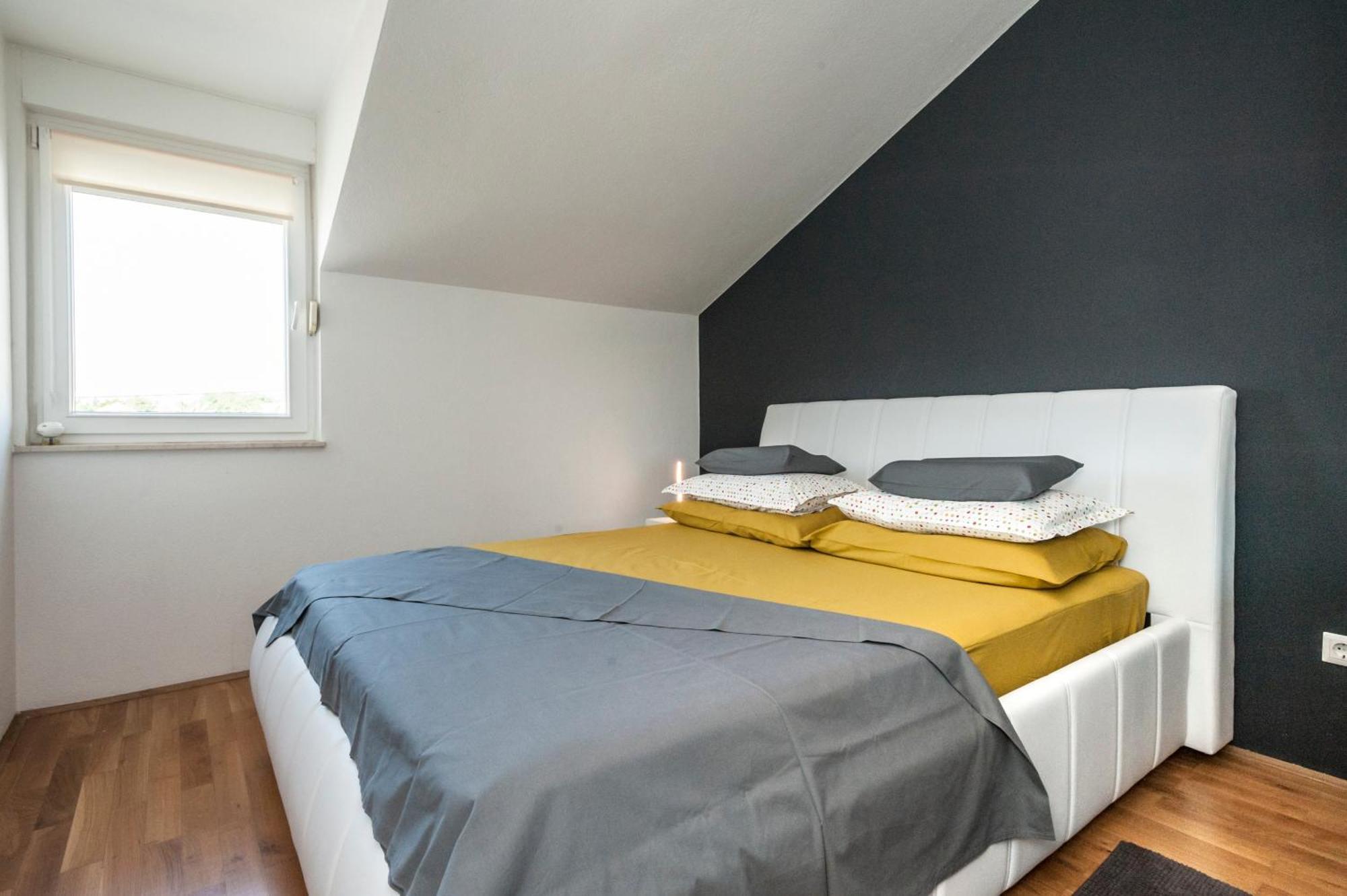 Apartment Tin Каштела Экстерьер фото